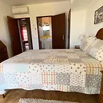 Villa Vivenda Silvestre Family House