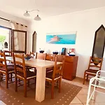 Villa Vivenda Silvestre Family House *