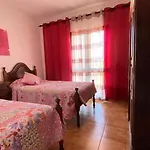 Vivenda Silvestre Family House * Albufeira