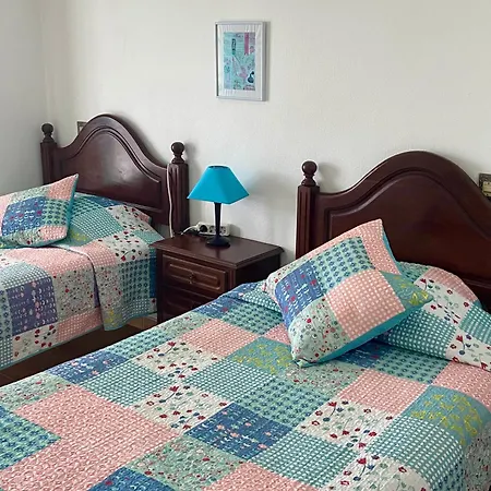 Villa Vivenda Silvestre Family House *