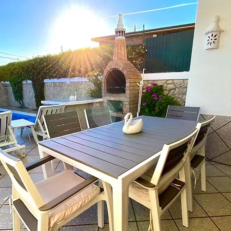 Vivenda Silvestre Family House Villa