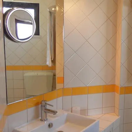 Vivenda Silvestre Family House Villa *